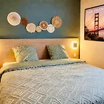 Lägenhet San Francisco - Dans Avec Piscine Neuf-Mesnil